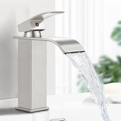 Llave Monocomando para Lavamanos - Cascada Deluxe